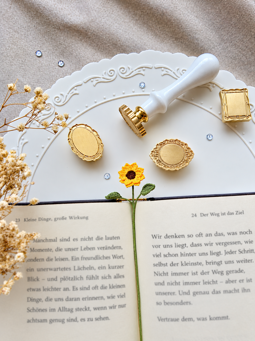 Sunflower Crochet Bookmark - Rosewood Cottage