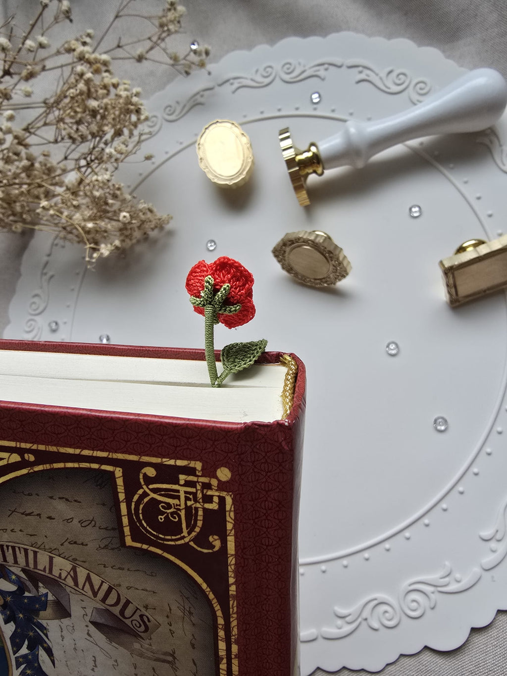Rose Crochet Bookmark - Rosewood Cottage