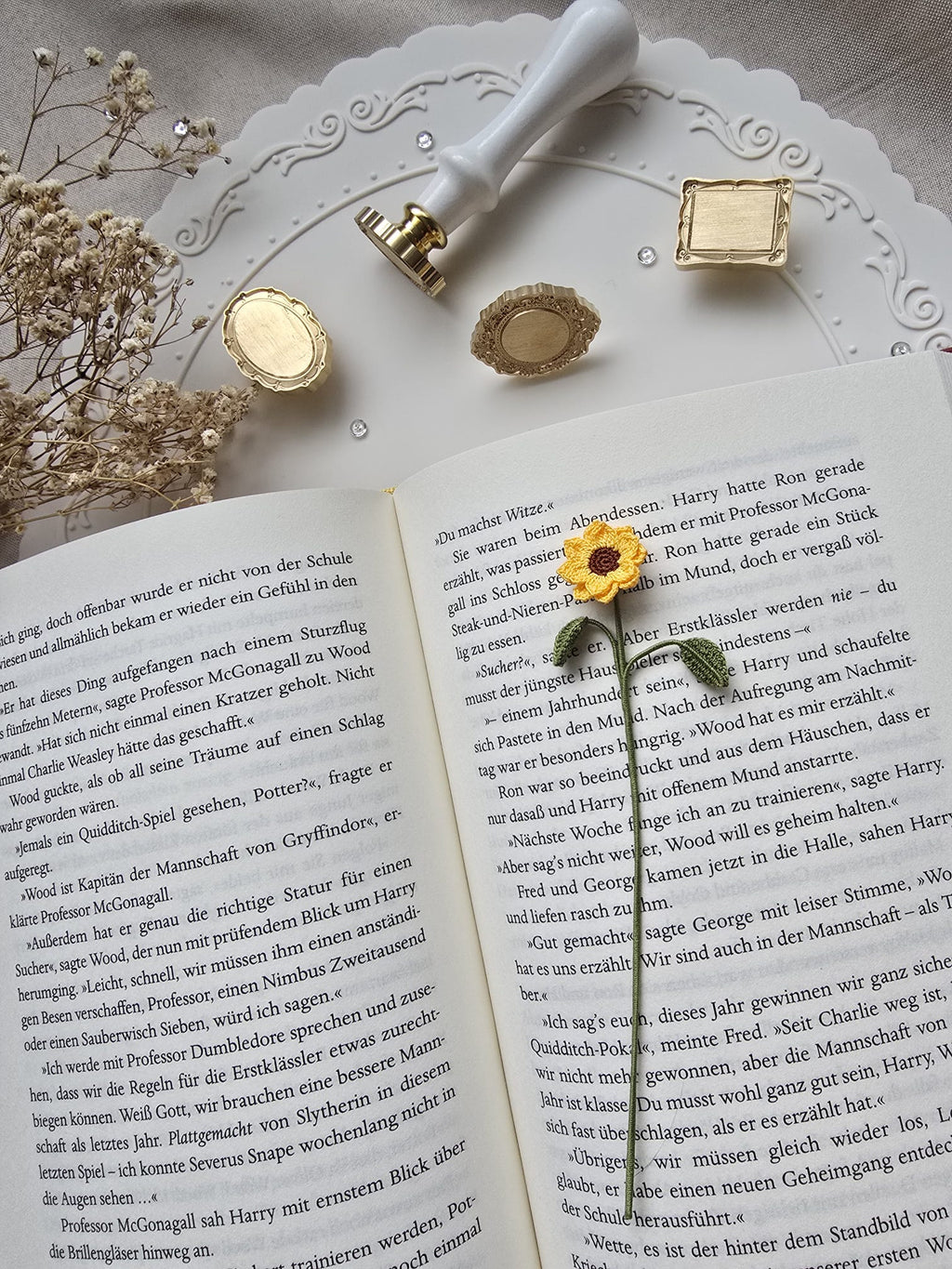 Sunflower Crochet Bookmark - Rosewood Cottage